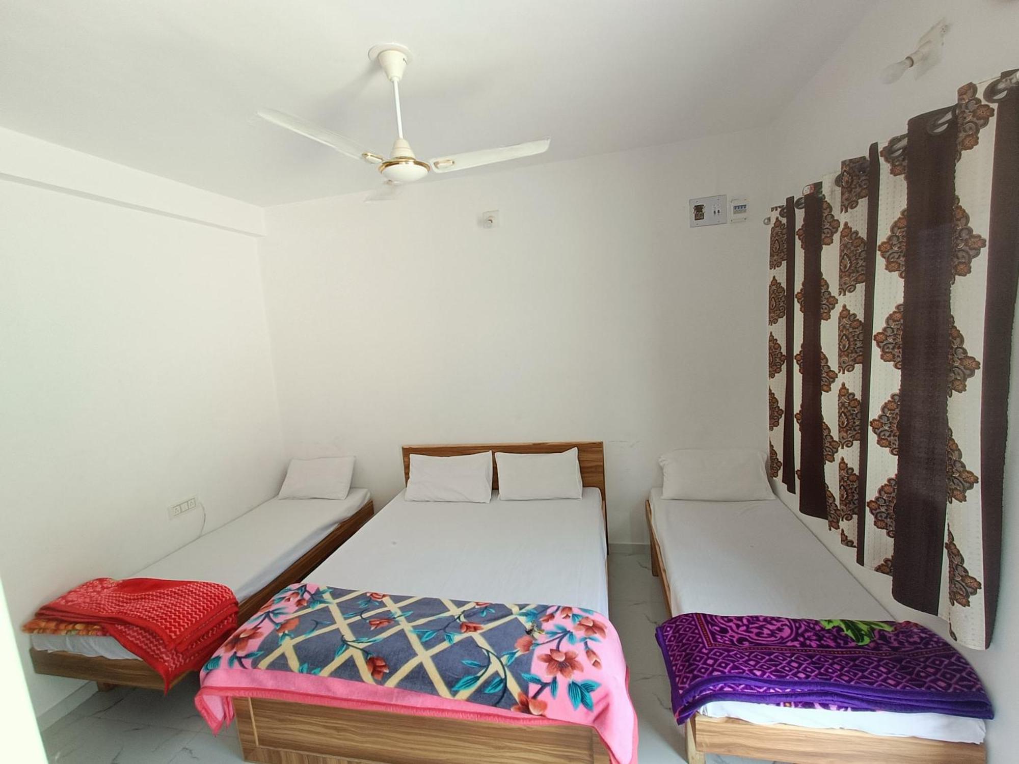 Kevadia Shiv Shakti Homestay מראה חיצוני תמונה