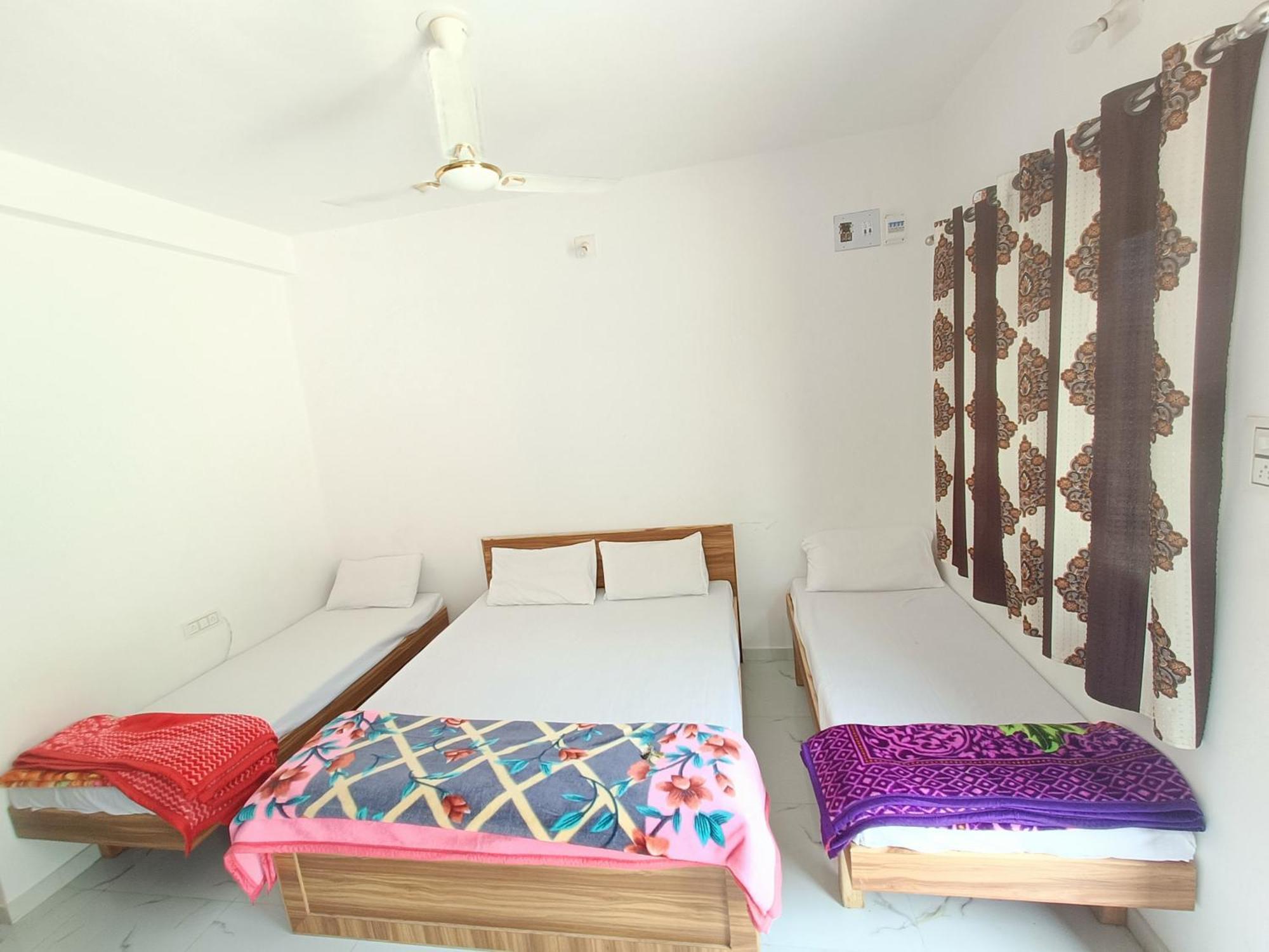 Kevadia Shiv Shakti Homestay מראה חיצוני תמונה